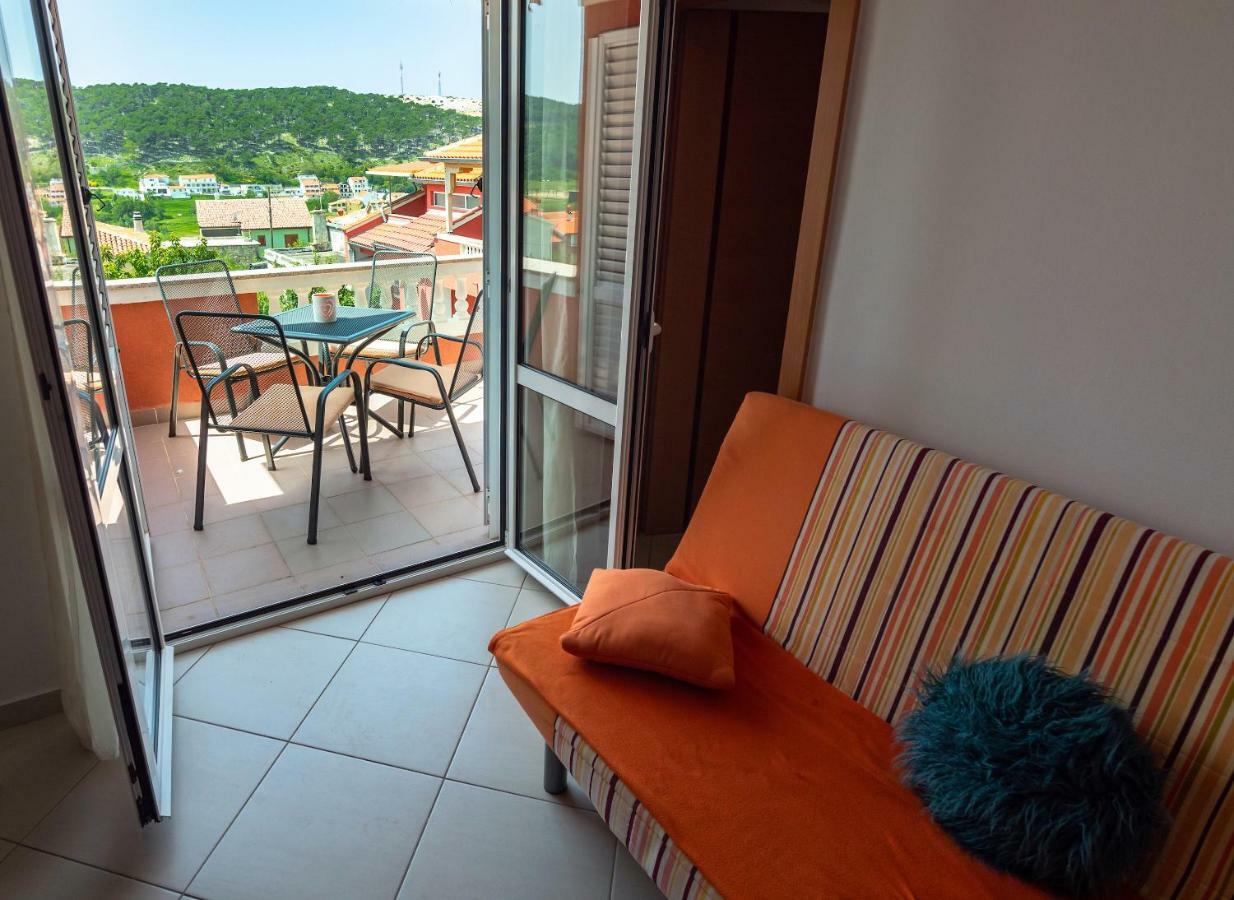 Apartmani Ivan โลปาร์ ภายนอก รูปภาพ